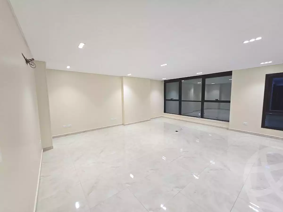 https://aqarmap.com.eg/en/listing/7334321-for-rent-cairo-el-maadi-compounds-rayhanah-plaza