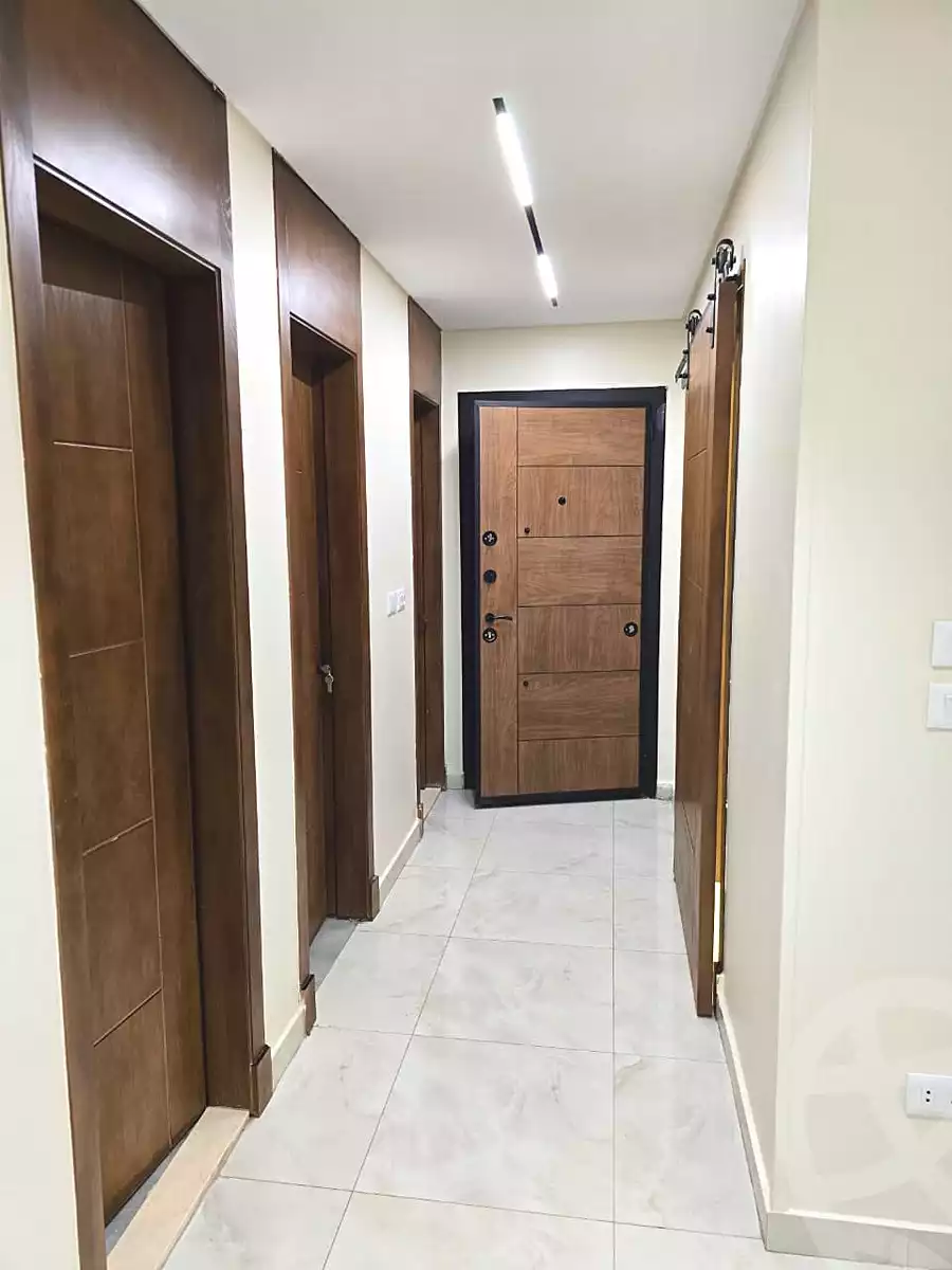 https://aqarmap.com.eg/en/listing/7334321-for-rent-cairo-el-maadi-compounds-rayhanah-plaza