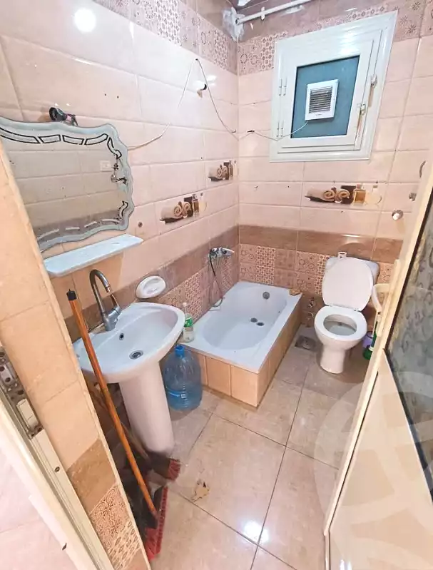 https://aqarmap.com.eg/ar/listing/7334362-for-sale-alexandria-sydy-bshr-sydy-bshr-bhry-gamal-abd-el-nasir-st