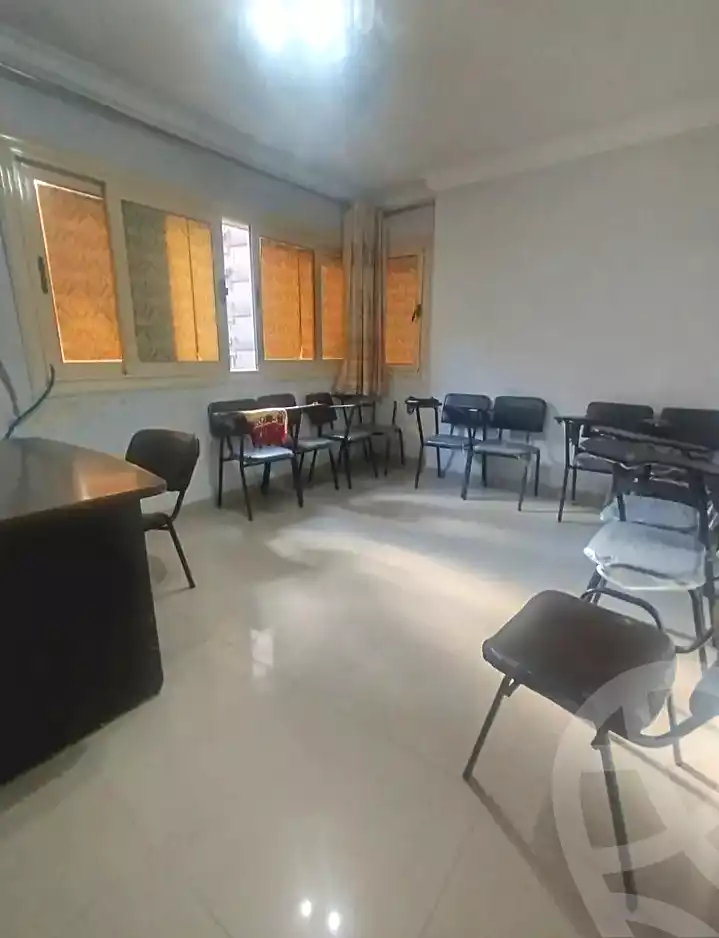 https://aqarmap.com.eg/ar/listing/7334400-for-rent-alexandria-lauran-shaarawy-st