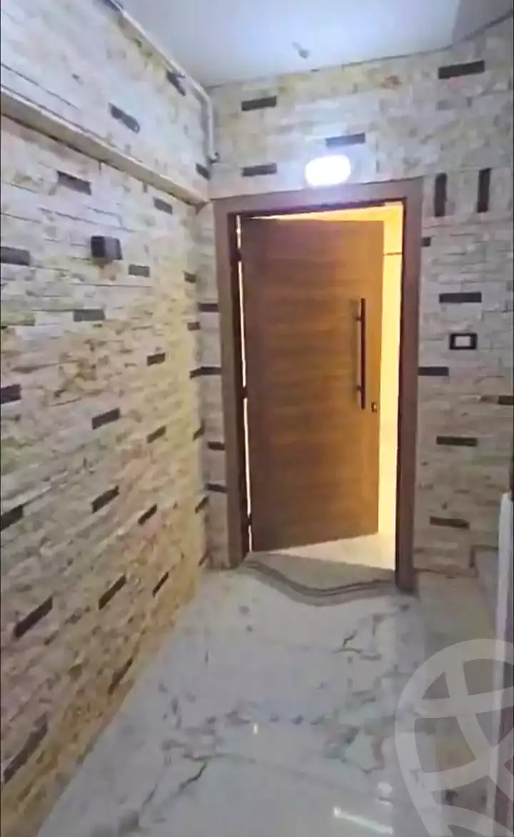 https://aqarmap.com.eg/ar/listing/7334428-for-sale-alexandria-al-agamy-lbytsh-sabrin-st