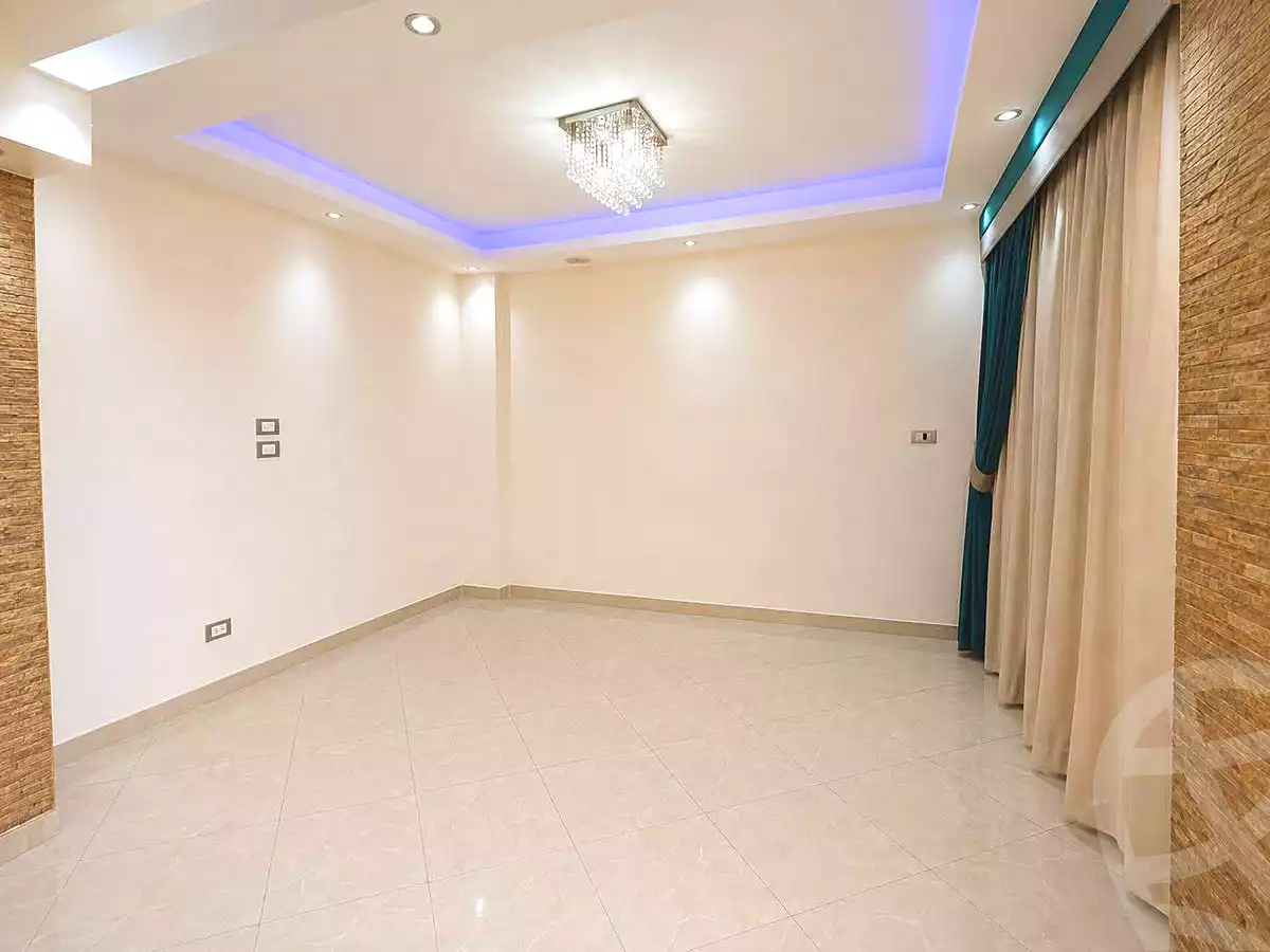 https://aqarmap.com.eg/ar/listing/7334521-for-rent-alexandria-glim