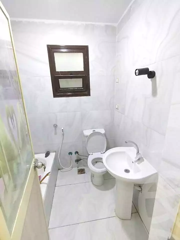 https://aqarmap.com.eg/ar/listing/7334583-for-sale-alexandria-lsywf-el-falki