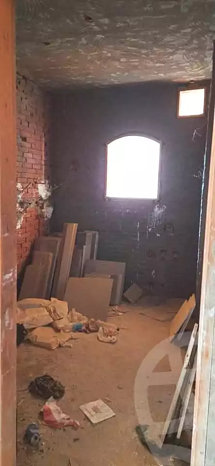 https://aqarmap.com.eg/ar/listing/7334736-for-sale-cairo-new-cairo-south-investors-mohammed-nagib-axis-st