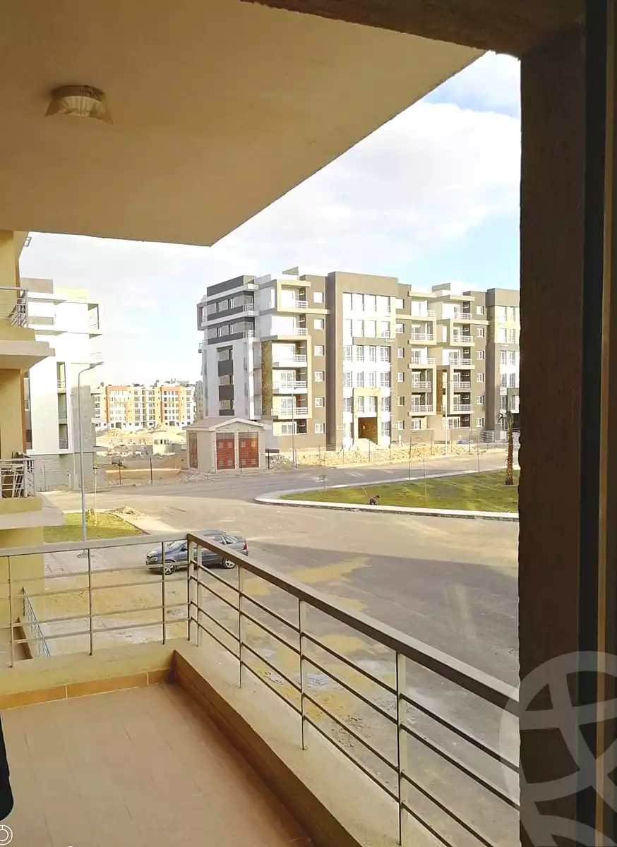 https://aqarmap.com.eg/en/listing/7334742-for-sale-cairo-new-cairo-compounds-dar-misr-el-koronfel