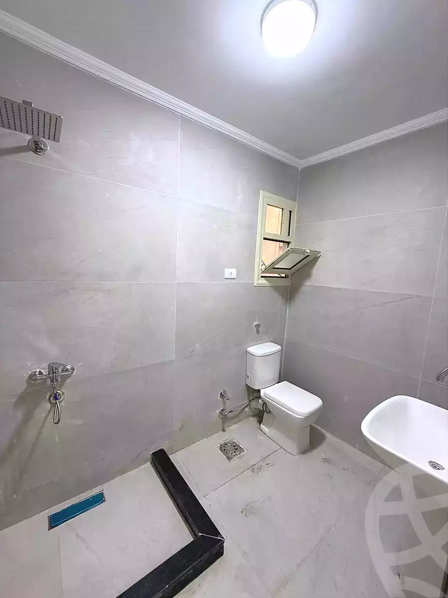 https://aqarmap.com.eg/ar/listing/7334776-for-sale-alexandria-sydy-bshr-sydy-bshr-bhry-shr-mhmwd-l-yswy