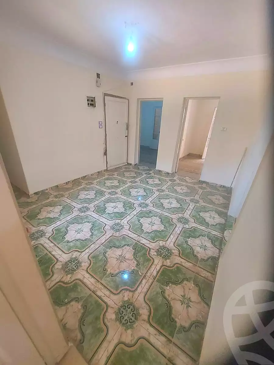 https://aqarmap.com.eg/en/listing/7334940-for-sale-cairo-helwan-helwan-el-sharkeya-ismael-kamel-st