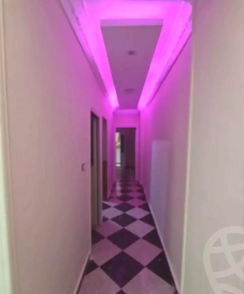 https://aqarmap.com.eg/en/listing/7335117-for-sale-alexandria-al-agamy-el-hanouvel-radwan-st