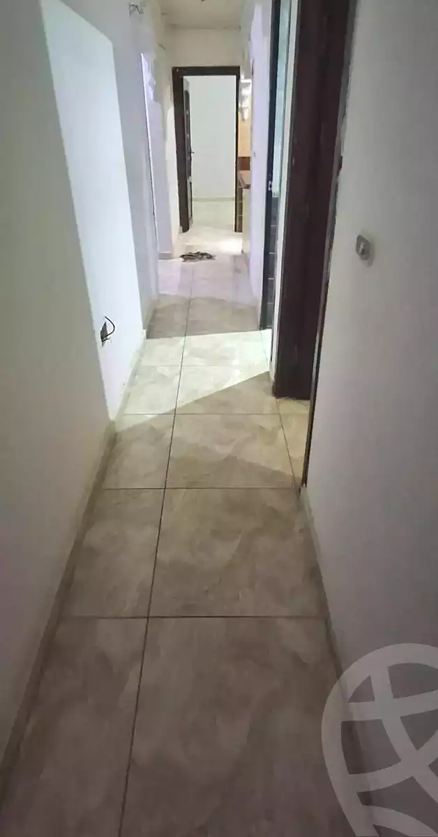 https://aqarmap.com.eg/ar/listing/7335387-for-rent-alexandria-al-agamy-lbytsh
