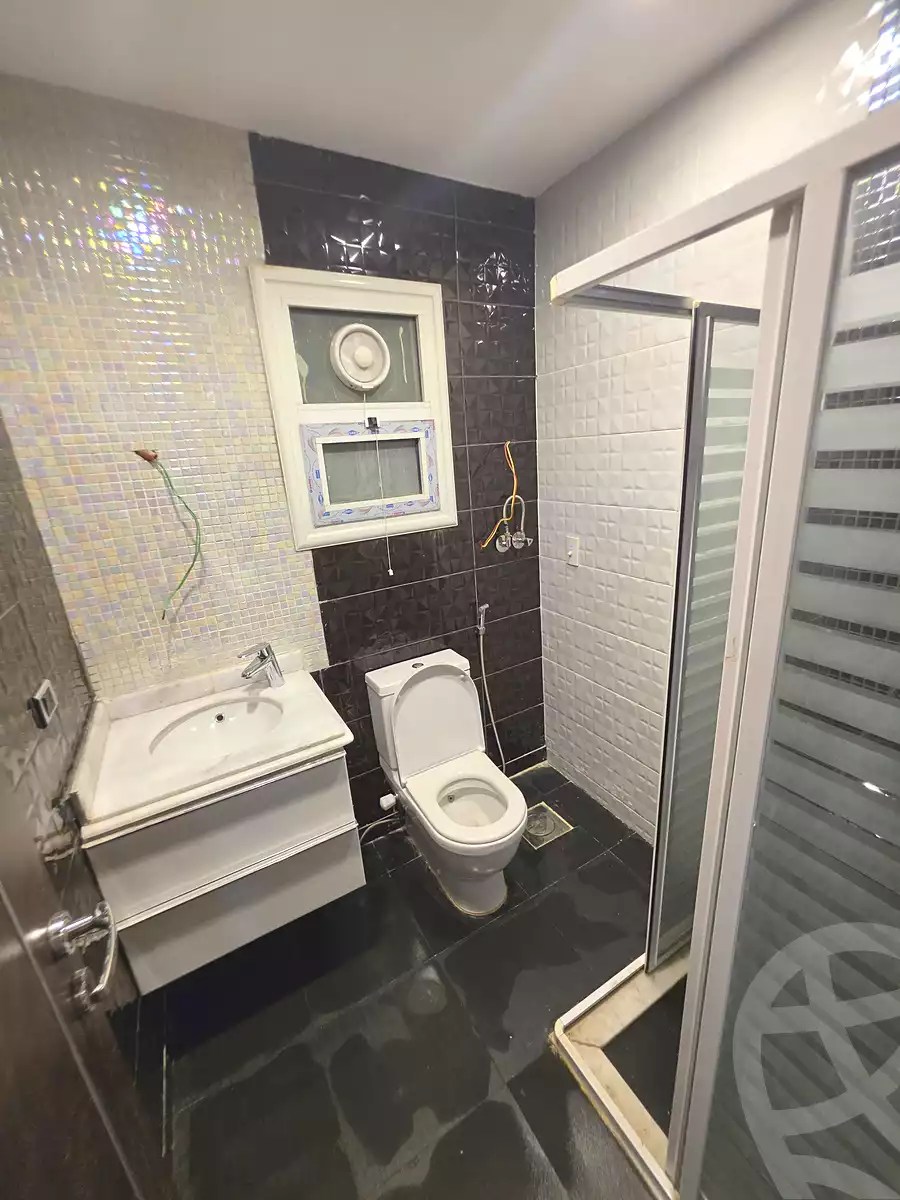 https://aqarmap.com.eg/ar/listing/7335697-for-rent-cairo-new-cairo-madinaty-lmntq-lthnyh-fylt-tryq-tl-t-mstf