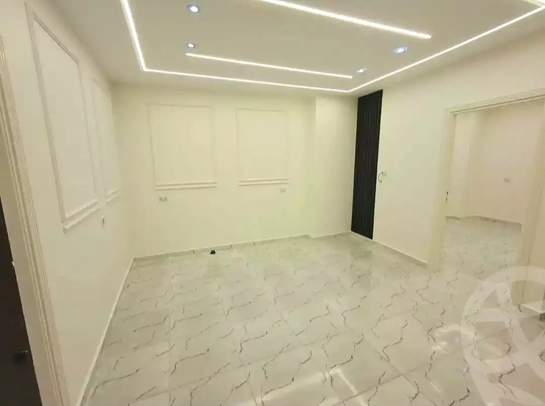 https://aqarmap.com.eg/ar/listing/7335696-for-sale-alexandria-al-agamy-lbytsh-qased-kareem-st