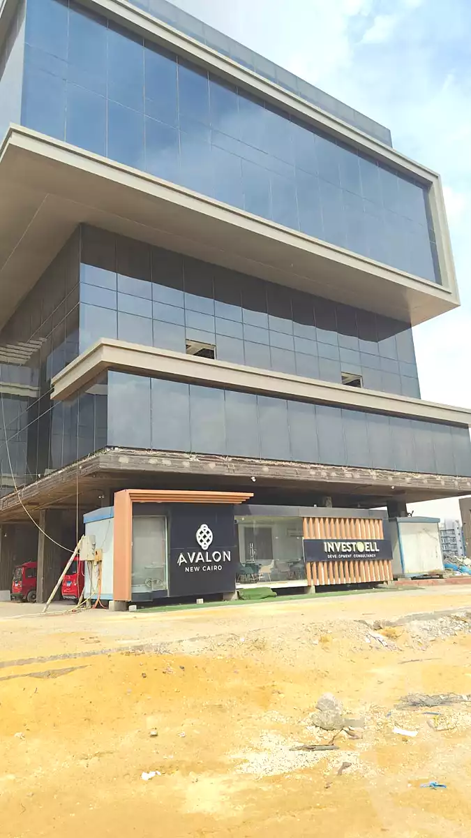 https://aqarmap.com.eg/ar/listing/7335757-for-rent-cairo-new-cairo-compounds-avalon-investwell