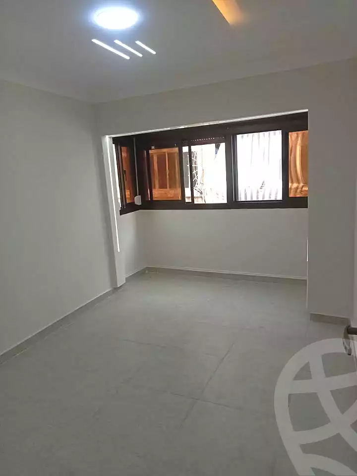 https://aqarmap.com.eg/ar/listing/7335782-for-sale-alexandria-al-agamy-lbytsh-abd-el-fattah-el-talkhawy
