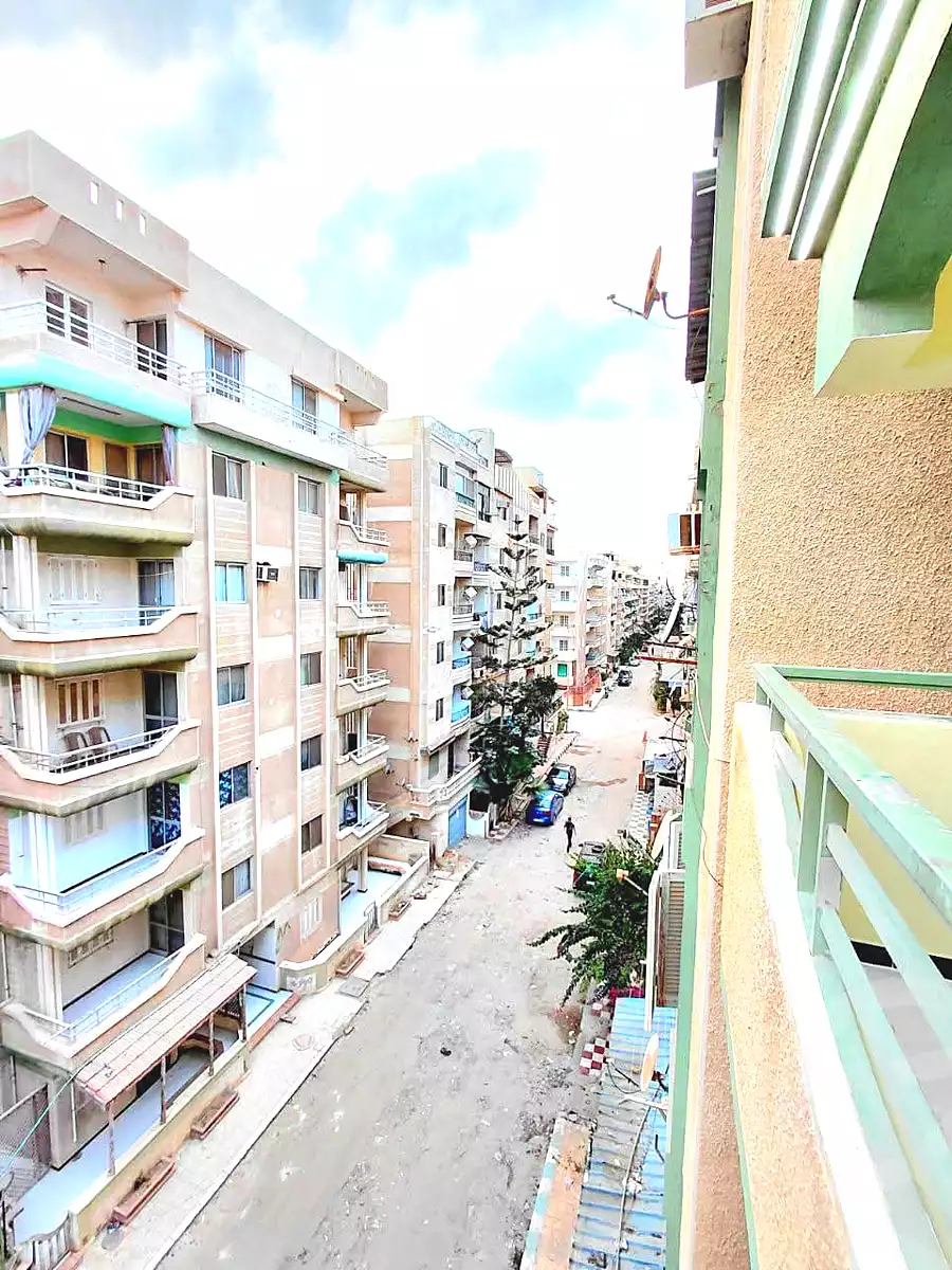 https://aqarmap.com.eg/en/listing/7335941-for-sale-alexandria-al-agamy-shataa-el-nakheel