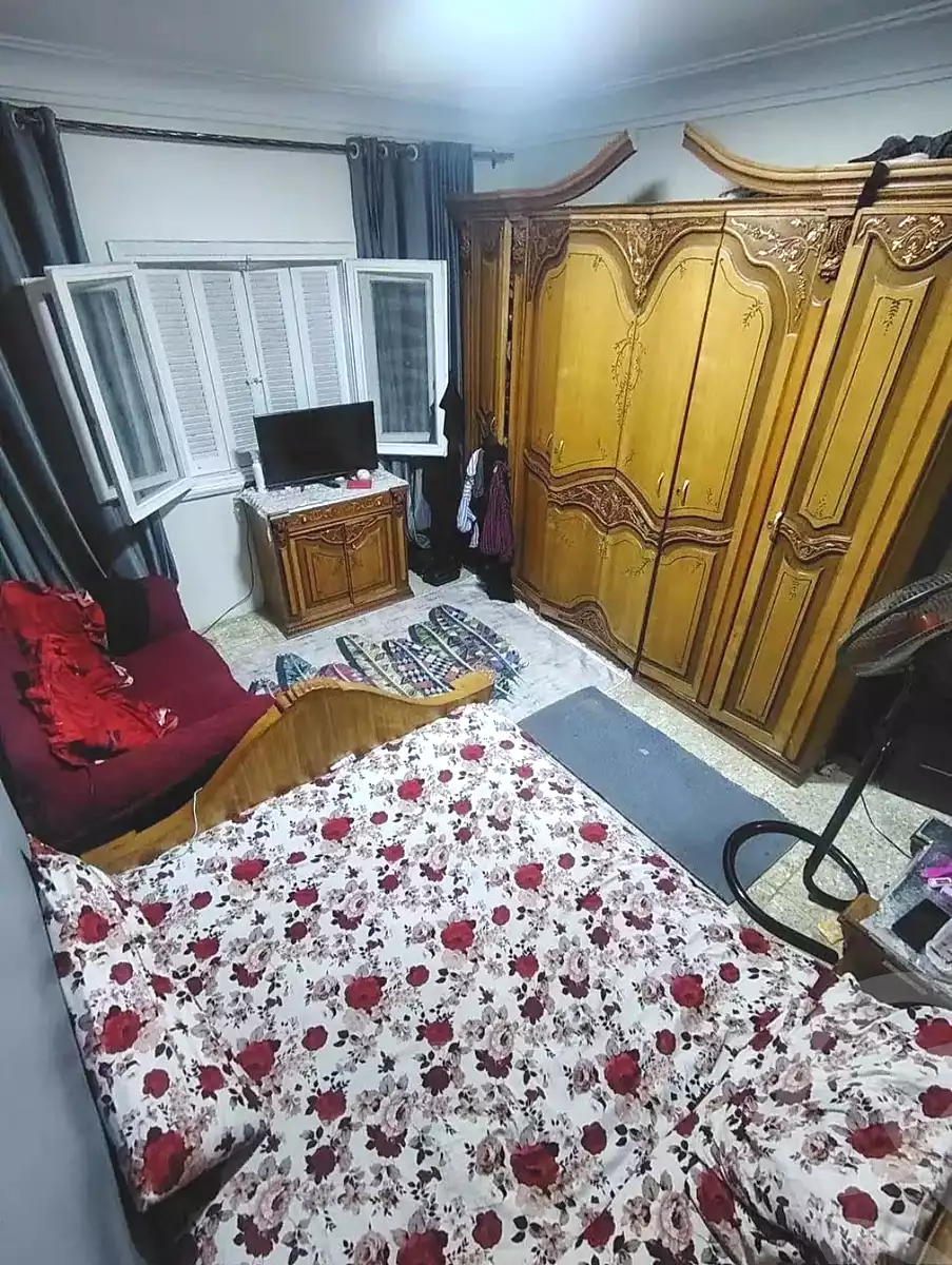 https://aqarmap.com.eg/en/listing/7336054-for-sale-alexandria-al-agamy-lbytsh-mecca-st