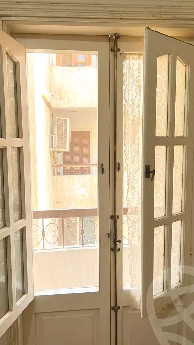 https://aqarmap.com.eg/ar/listing/7336033-for-sale-cairo-helwan-mohamed-sayed-ahmed-st