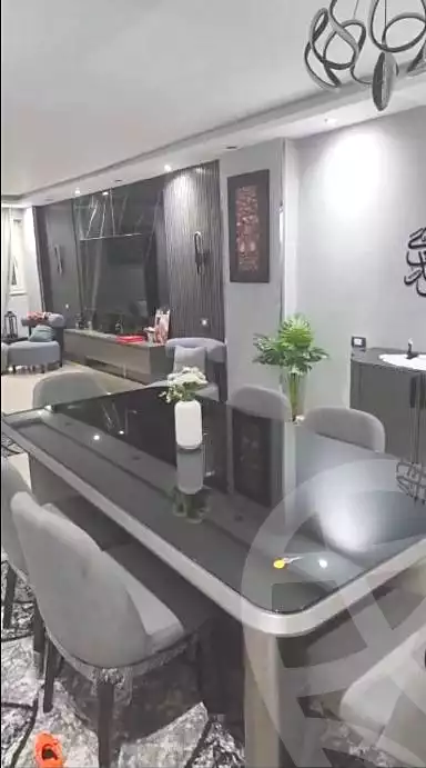 https://aqarmap.com.eg/ar/listing/7336755-for-sale-cairo-ain-shams-ain-shams-el-sharkia-el-zahraa-st