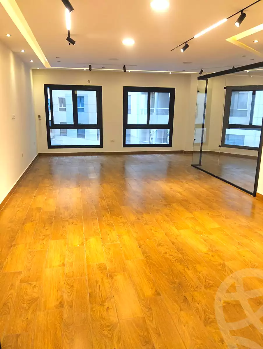 https://aqarmap.com.eg/en/listing/7336823-for-rent-cairo-el-maadi-compounds-rayhanah-plaza