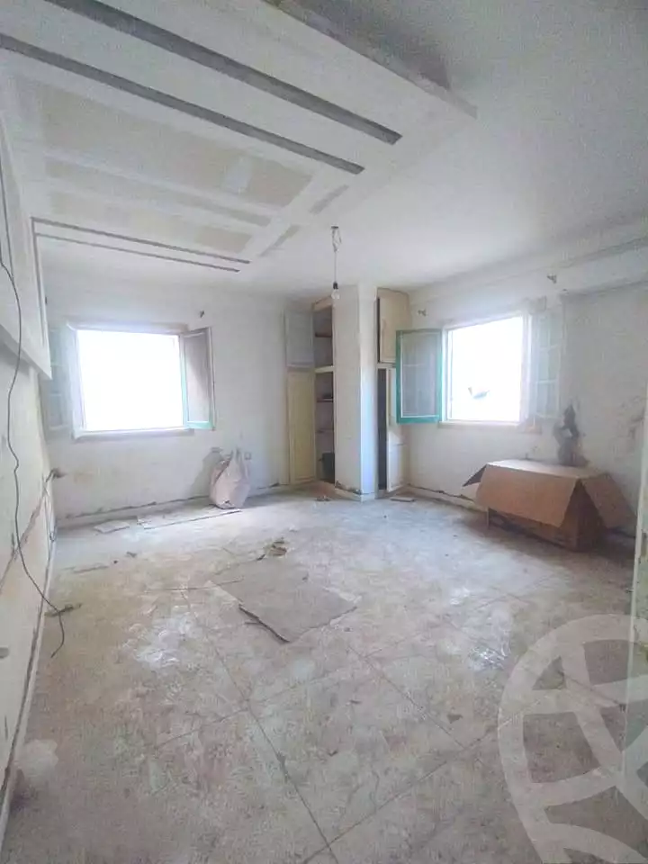 https://aqarmap.com.eg/en/listing/7337085-for-sale-alexandria-al-agamy-el-hanouvel-kasr-al-quiri-st-1