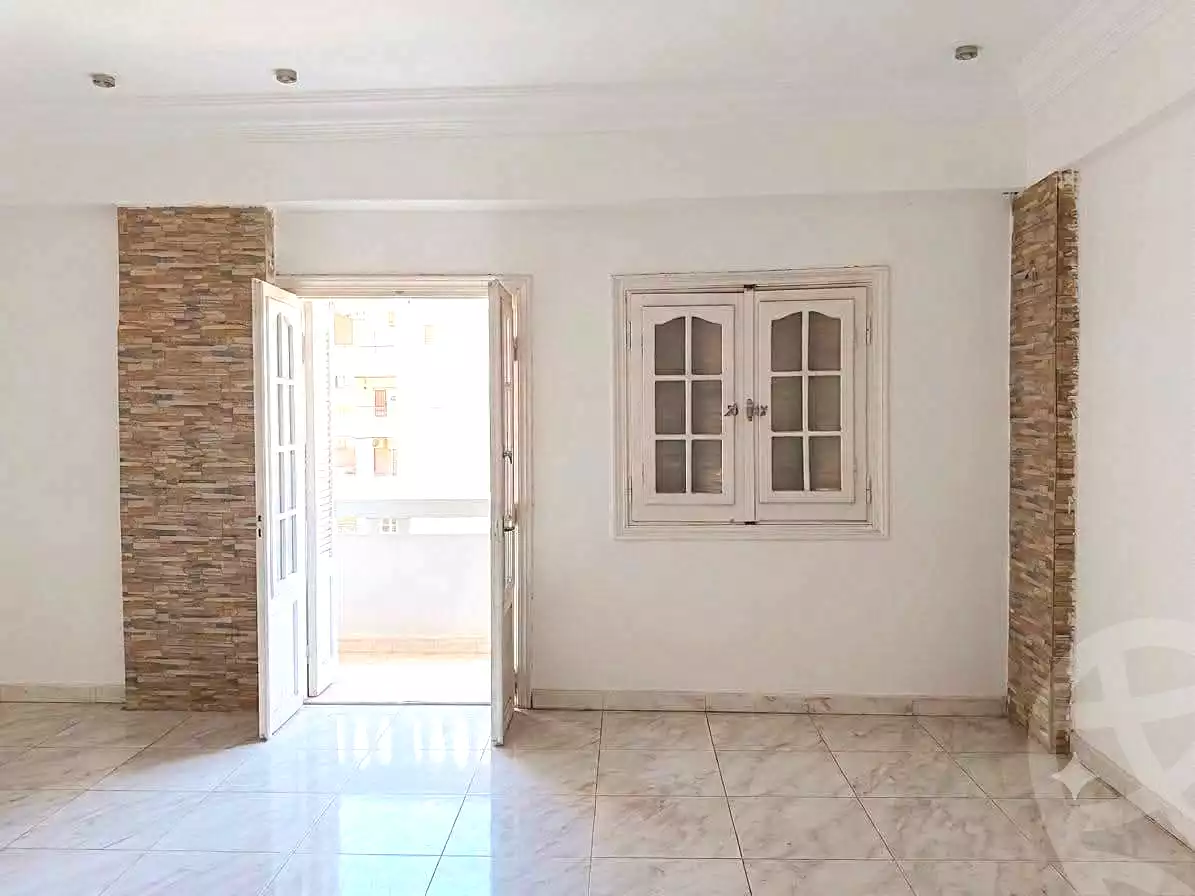 https://aqarmap.com.eg/en/listing/7337105-for-sale-alexandria-al-agamy-el-kilo-21