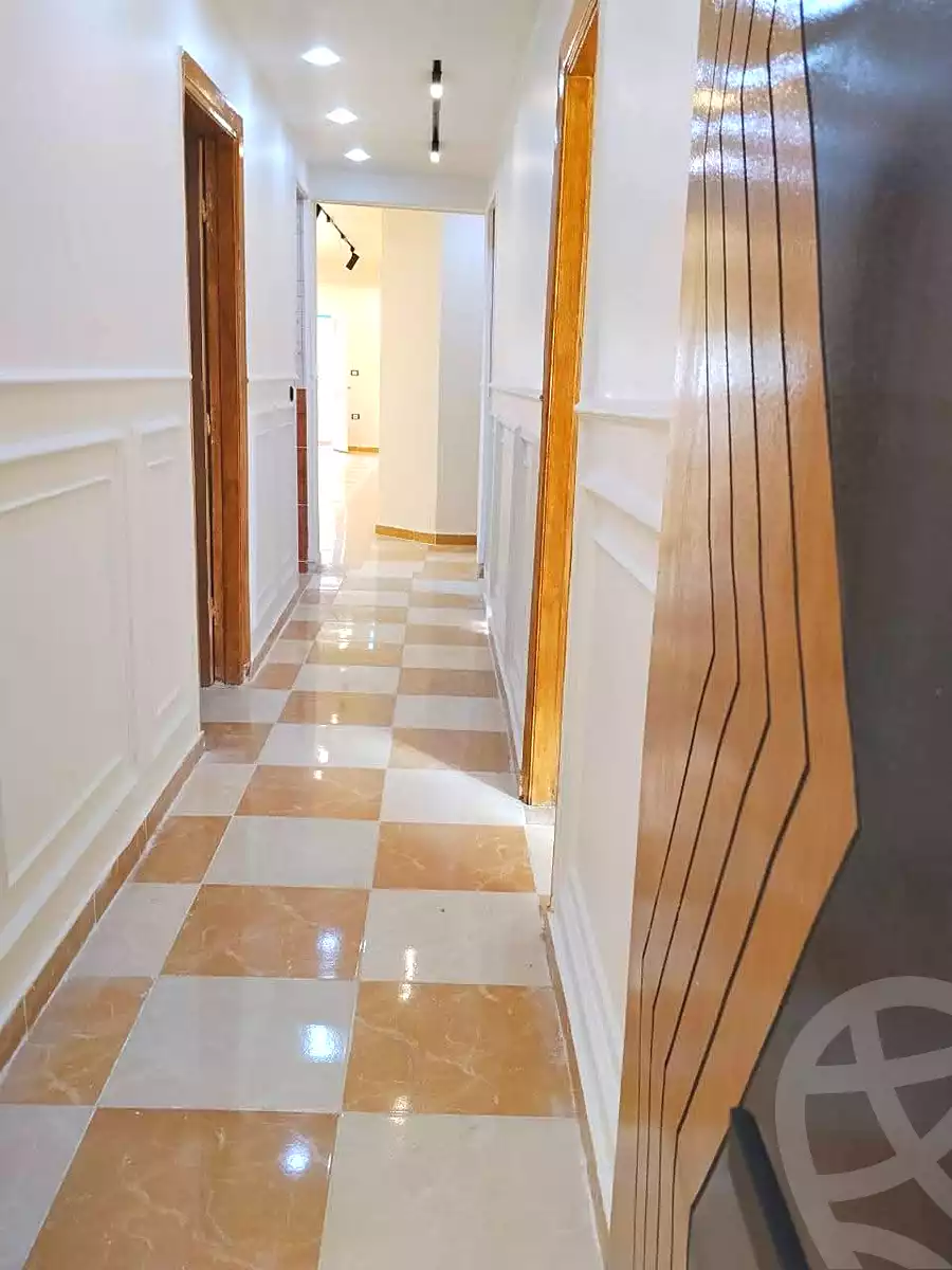 https://aqarmap.com.eg/en/listing/7337110-for-sale-alexandria-al-agamy-bw-ywsf
