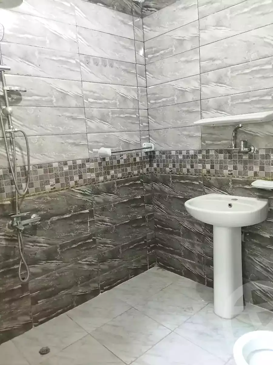 https://aqarmap.com.eg/en/listing/7337184-for-sale-alexandria-el-asafra-shr-45