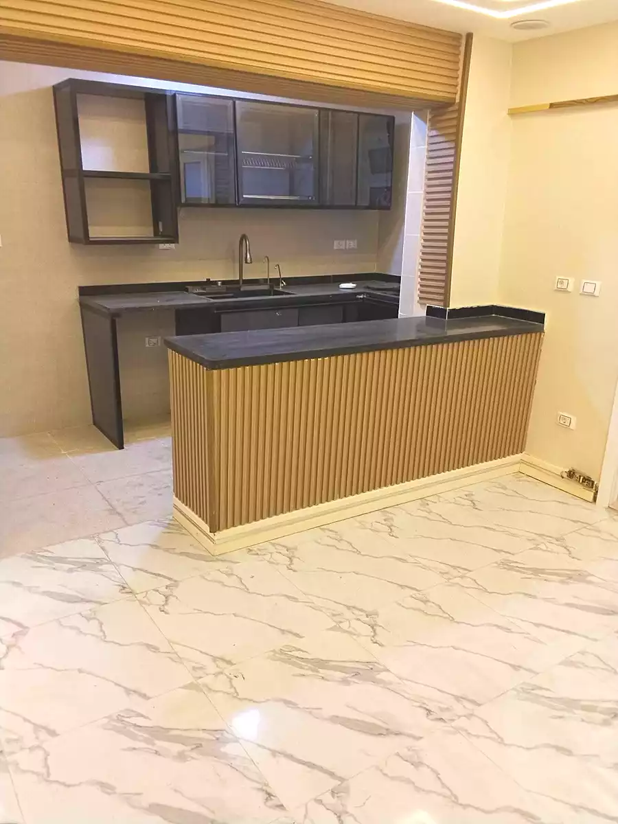https://aqarmap.com.eg/ar/listing/7337353-for-sale-alexandria-sydy-bshr-sydy-bshr-bhry-shr-mhmd-njyb