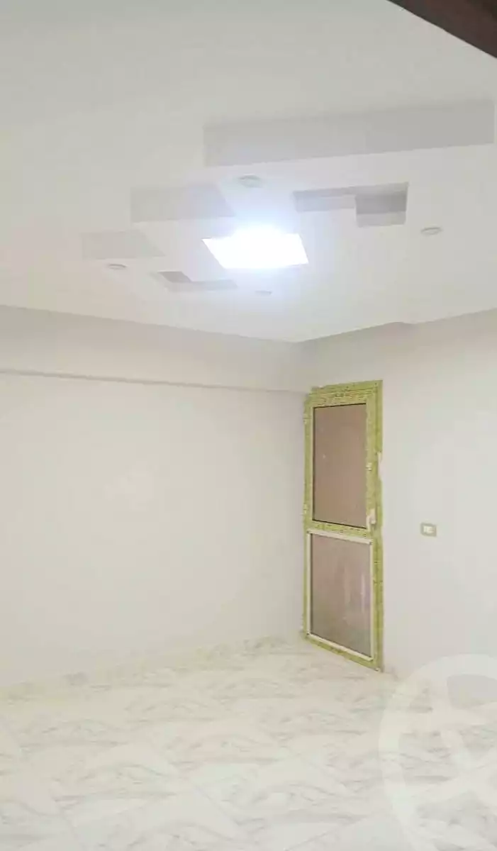https://aqarmap.com.eg/ar/listing/7337402-for-rent-alexandria-lsywf-gamila-city-compound