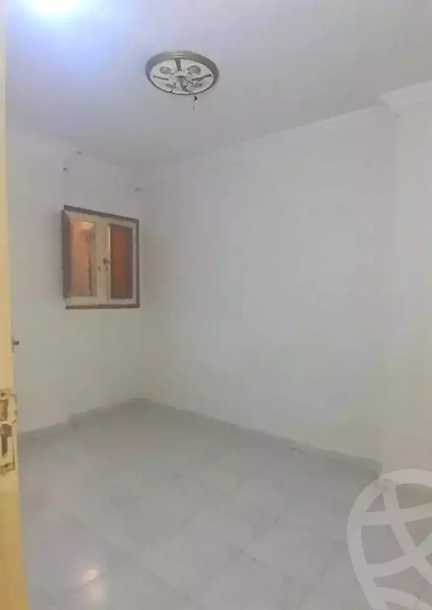 https://aqarmap.com.eg/ar/listing/7337410-for-sale-alexandria-sydy-bshr-sydy-bshr-bhry-shr-mhmwd-l-yswy