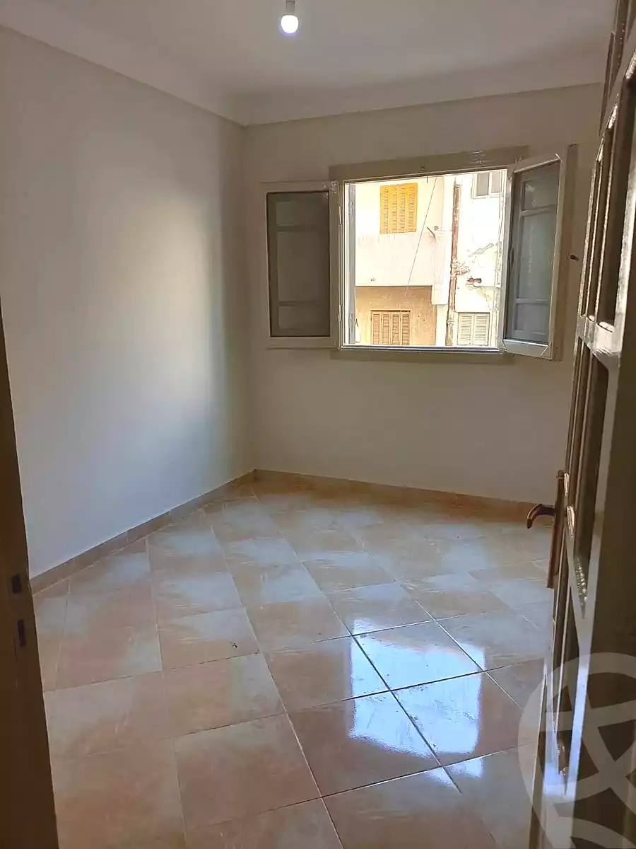 https://aqarmap.com.eg/en/listing/7337525-for-sale-alexandria-al-agamy-el-hanouvel-kasr-al-quiri-st-1