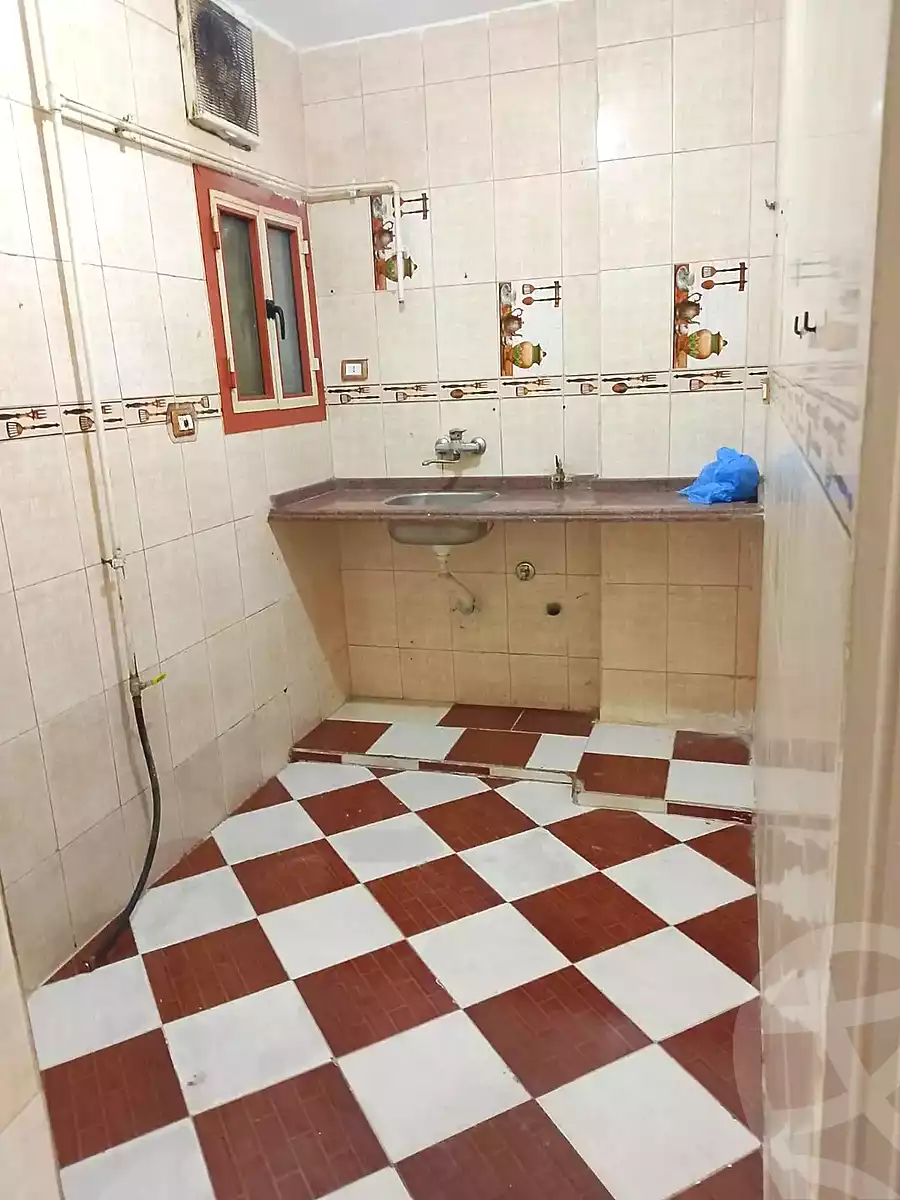 https://aqarmap.com.eg/en/listing/7337525-for-sale-alexandria-al-agamy-el-hanouvel-kasr-al-quiri-st-1