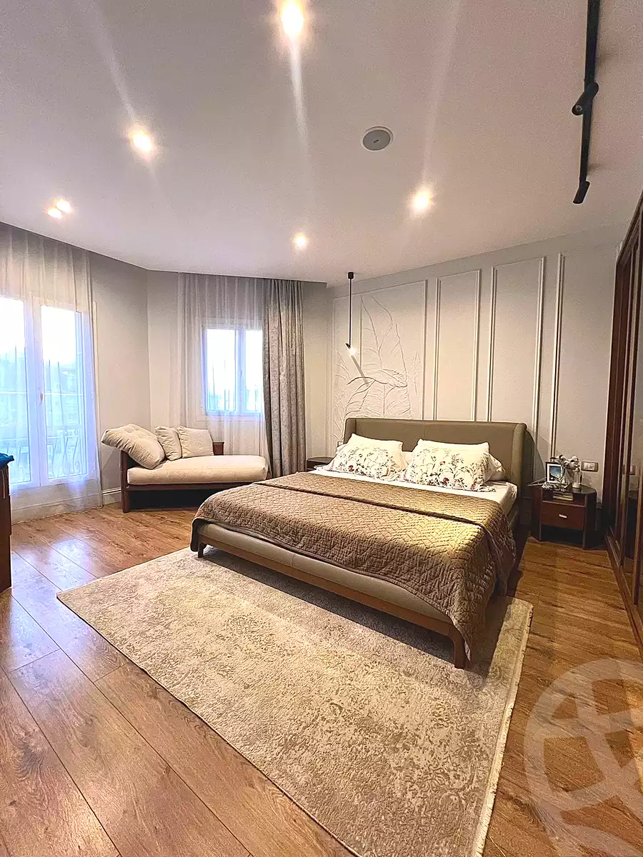 https://aqarmap.com.eg/en/listing/7337609-for-sale-cairo-new-cairo-compounds-mountain-view-1