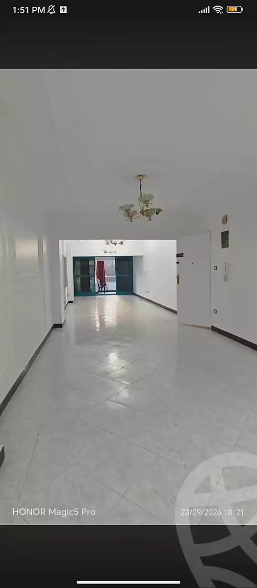 https://aqarmap.com.eg/en/listing/7337838-for-sale-cairo-helwan-helwan-el-sharkeya-mostafa-safwat-st