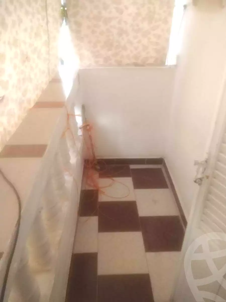 https://aqarmap.com.eg/ar/listing/7337846-for-rent-alexandria-lsywf-el-falki