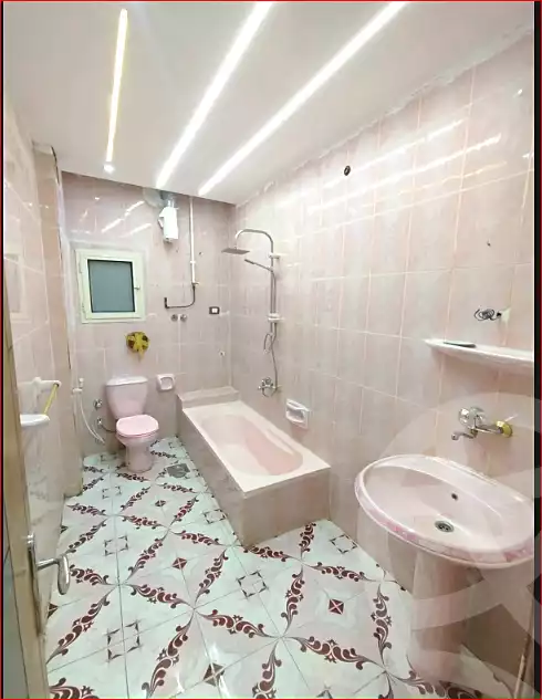 https://aqarmap.com.eg/en/listing/7337843-for-sale-alexandria-lsywf-el-falki