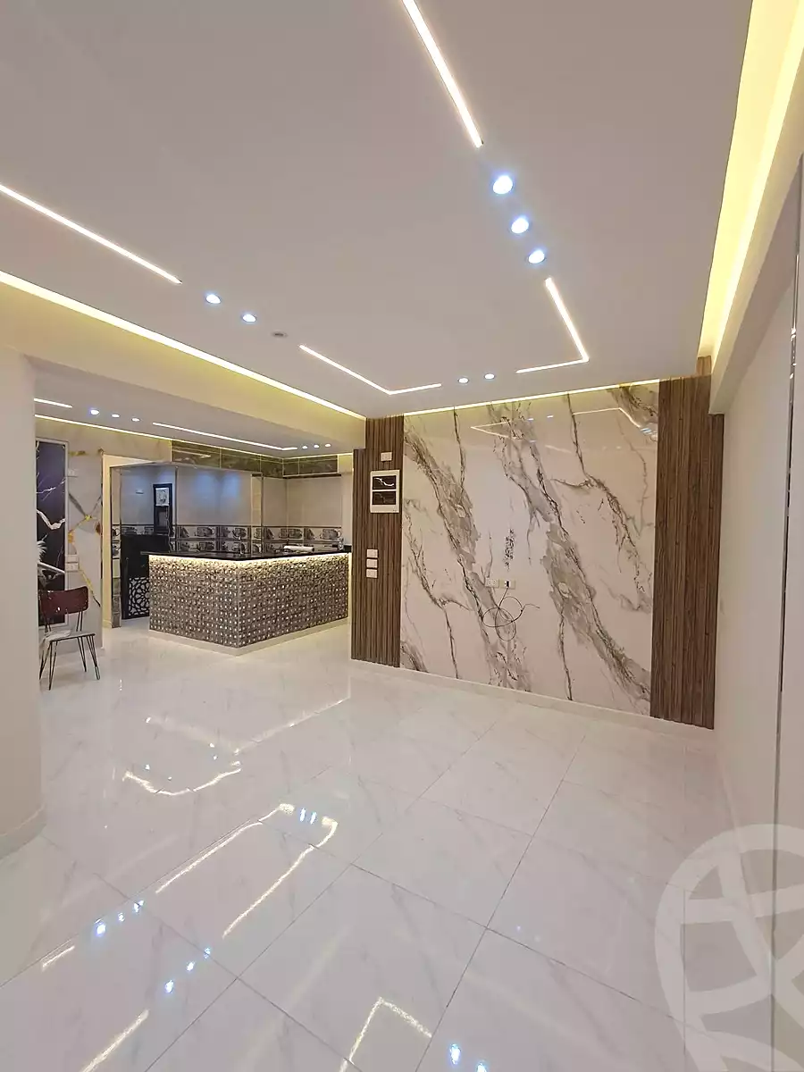 https://aqarmap.com.eg/ar/listing/7337851-for-sale-alexandria-miami-khld-bn-lwlyd