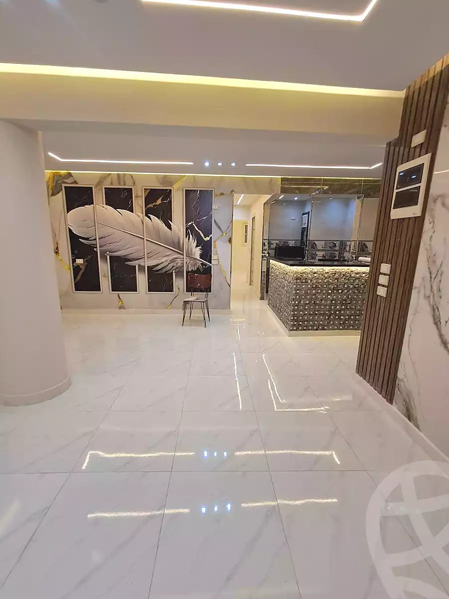 https://aqarmap.com.eg/ar/listing/7337851-for-sale-alexandria-miami-khld-bn-lwlyd
