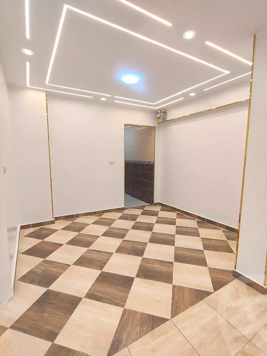 https://aqarmap.com.eg/ar/listing/7337935-for-sale-alexandria-sydy-bshr-sydy-bshr-bhry-shr-mhmwd-l-yswy