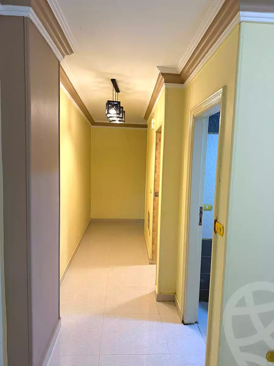 https://aqarmap.com.eg/ar/listing/7338067-for-rent-cairo-6th-of-october-el-ahyaa-neighborhood-4th-neighbourhood-1