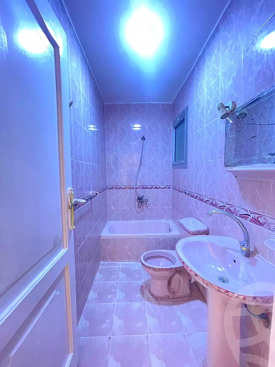 https://aqarmap.com.eg/ar/listing/7338122-for-sale-alexandria-al-agamy-shataa-el-nakheel