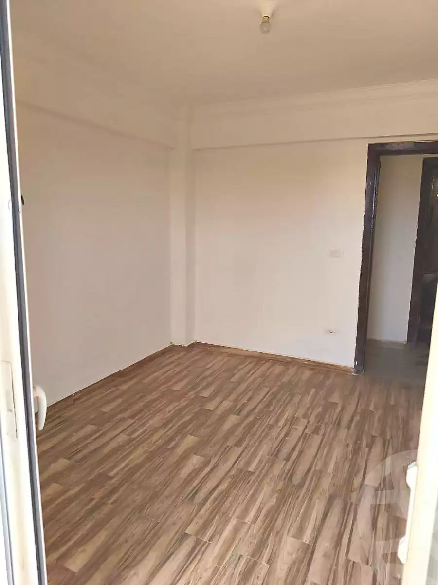 https://aqarmap.com.eg/ar/listing/7338134-for-rent-cairo-6th-of-october-compounds-jn-ktwbr