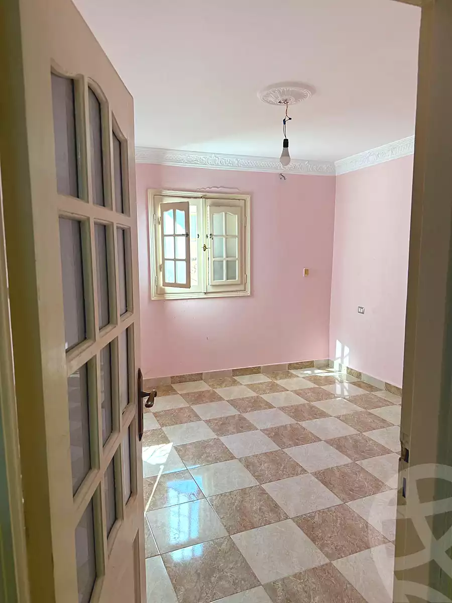 https://aqarmap.com.eg/ar/listing/7338175-for-sale-cairo-6th-of-october-el-ahyaa-neighborhood-3rd-al-hay-al-thalith-st