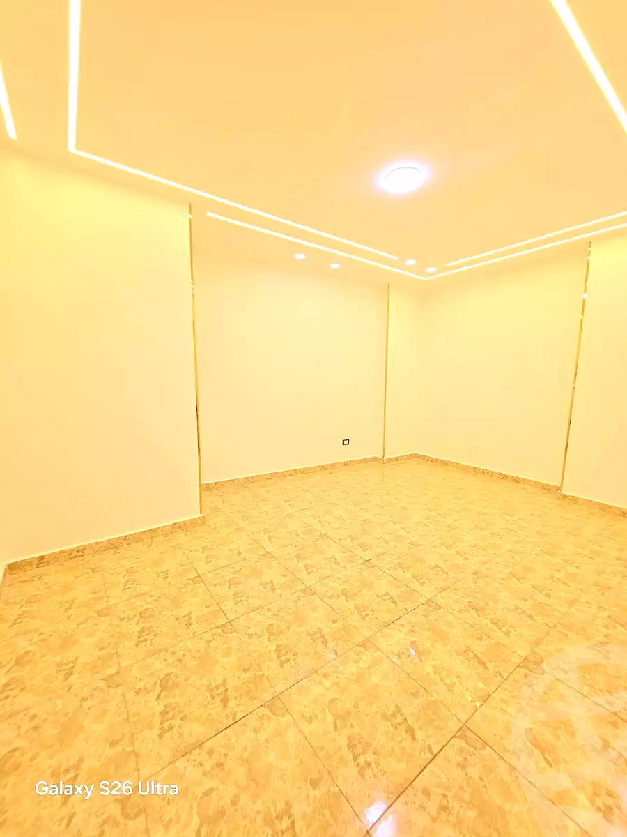 https://aqarmap.com.eg/ar/listing/7338303-for-sale-alexandria-sydy-bshr-sydy-bshr-bhry-shr-khld-bn-lwlyd