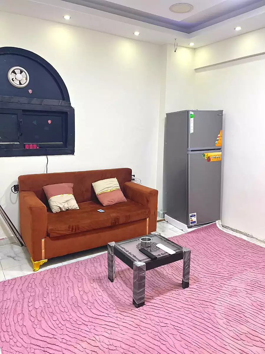 https://aqarmap.com.eg/ar/listing/7338323-for-rent-cairo-6th-of-october-mntq-fr-y-b-6-ktwbr