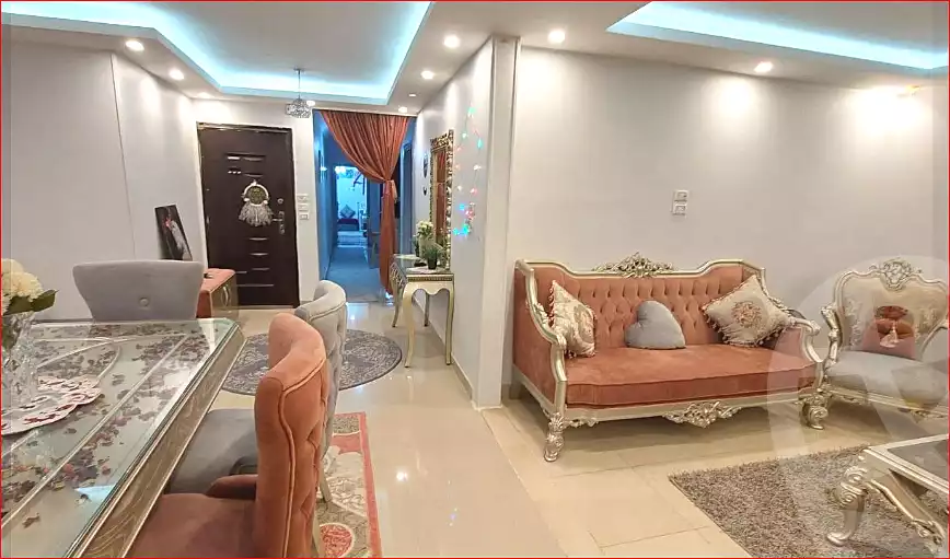 https://aqarmap.com.eg/ar/listing/7338484-for-sale-cairo-helwan-hadayek-helwan-nile-corniche-st