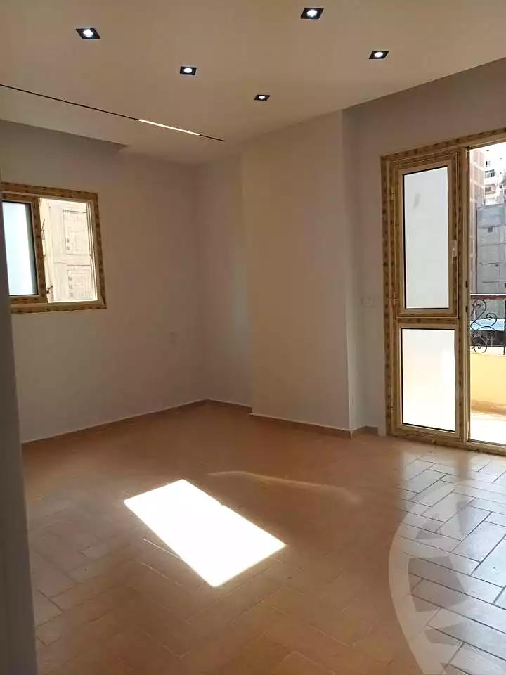 https://aqarmap.com.eg/ar/listing/7338694-for-sale-alexandria-sydy-bshr-sydy-bshr-bhry-shr-mhmd-njyb