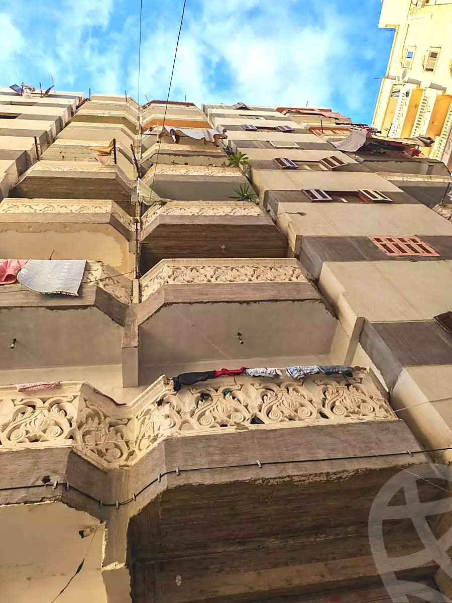 https://aqarmap.com.eg/en/listing/7338855-for-sale-alexandria-al-agamy-el-hanouvel-kasr-al-quiri-st-1