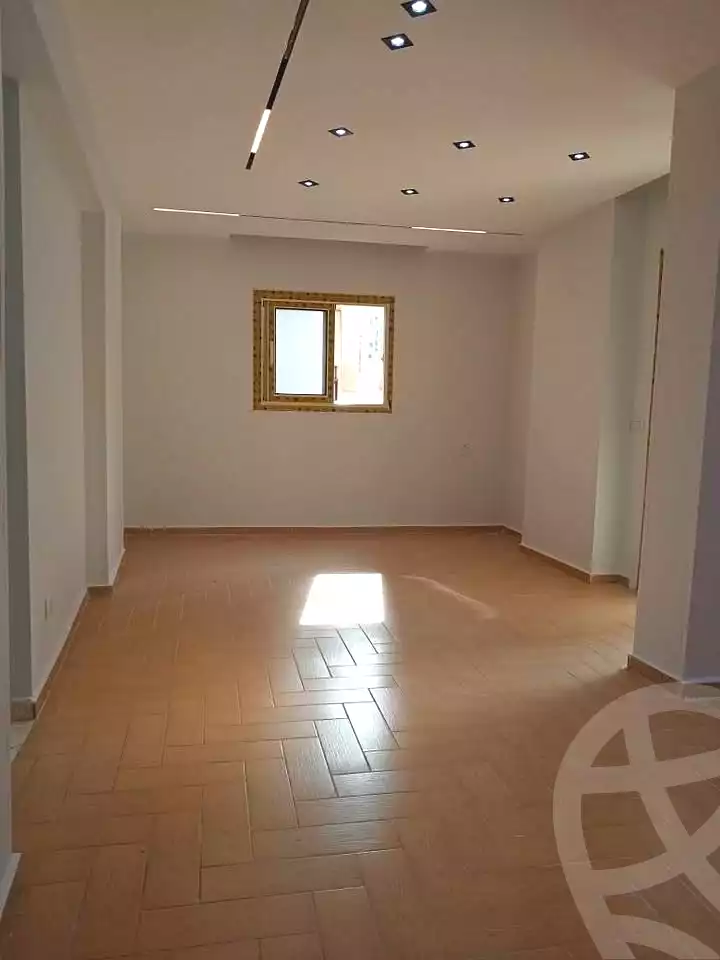 https://aqarmap.com.eg/ar/listing/7338928-for-sale-alexandria-sydy-bshr-sydy-bshr-bhry-gamal-abd-el-nasir-st