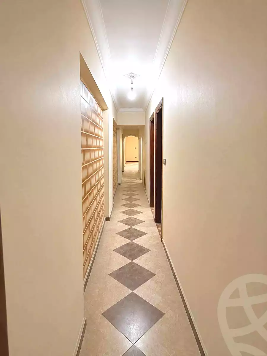 https://aqarmap.com.eg/en/listing/7339241-for-sale-alexandria-lsywf-shamaa