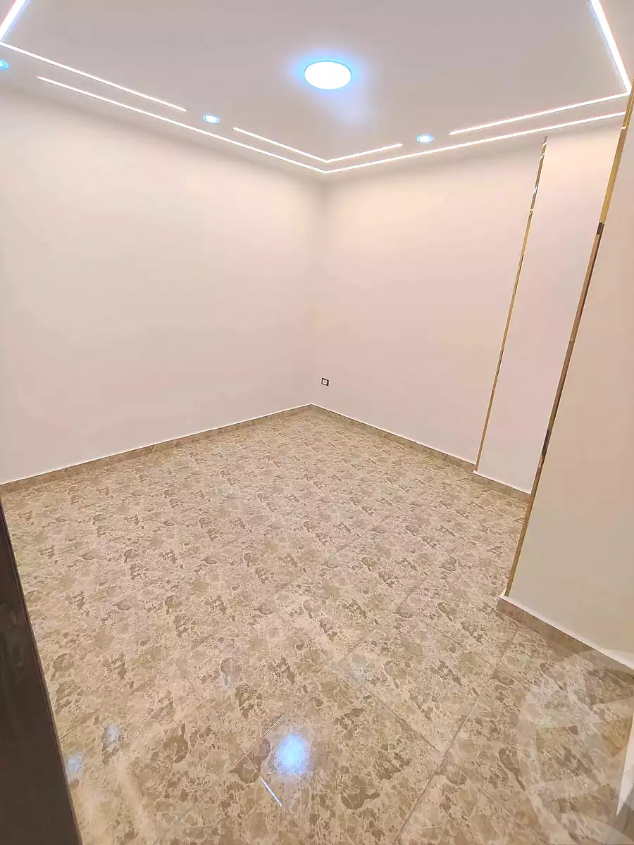 https://aqarmap.com.eg/ar/listing/7339256-for-sale-alexandria-sydy-bshr-sydy-bshr-bhry-shr-khld-bn-lwlyd